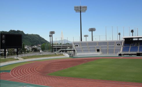 紀三井寺県営野球場、陸上競技場